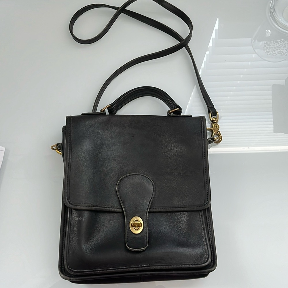 Good condition Vintage Coach Crossbody black authentic - open to offers